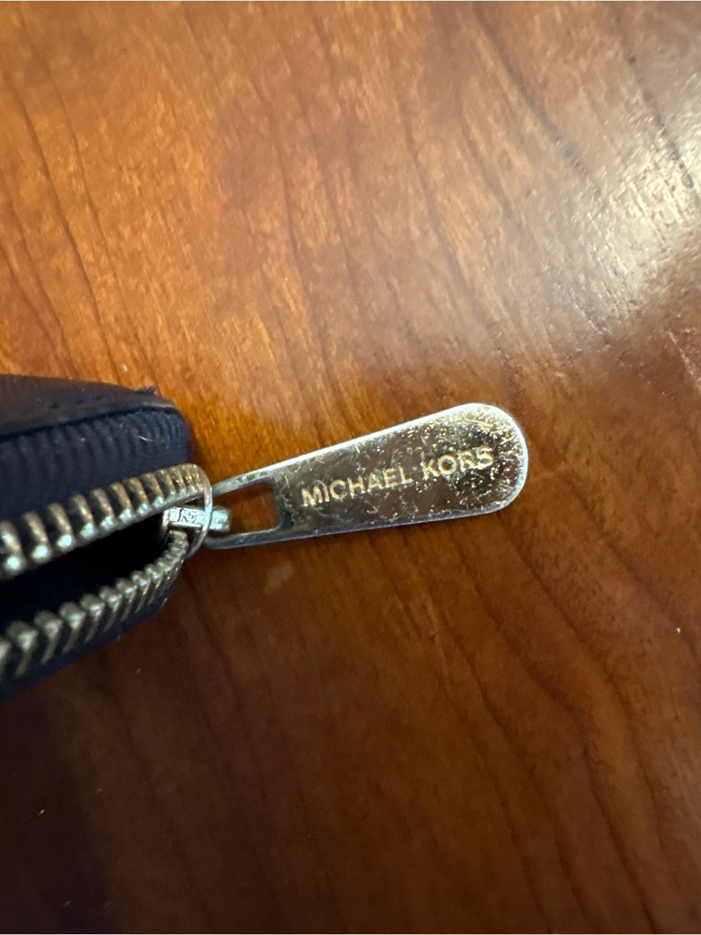 Michael Kors Black Saffiano Zip Around Wallet - Picture 2 of 7